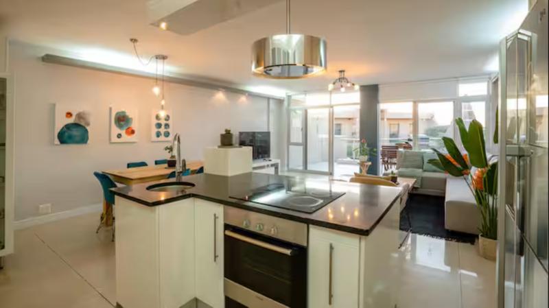 To Let 2 Bedroom Property for Rent in Dolphin Beach Western Cape